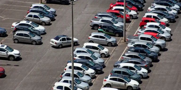 Reasons to Select a Skilled Airport Parking Service to Save Time and Money